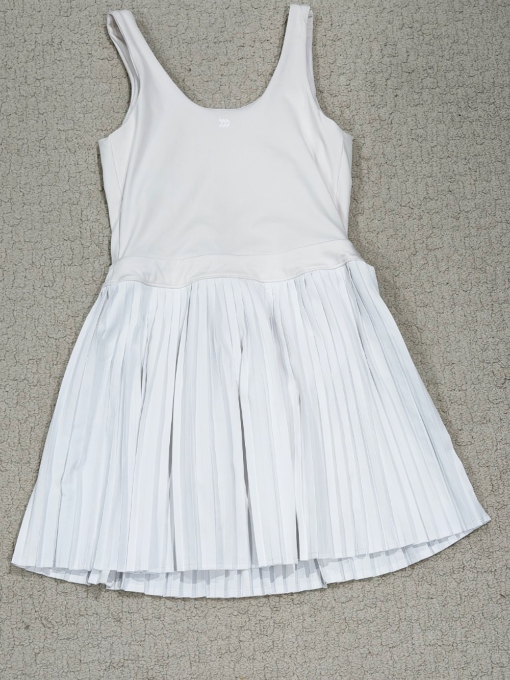 All In Motion Pleated Tennis Dress Size Small - Picture 8 of 13